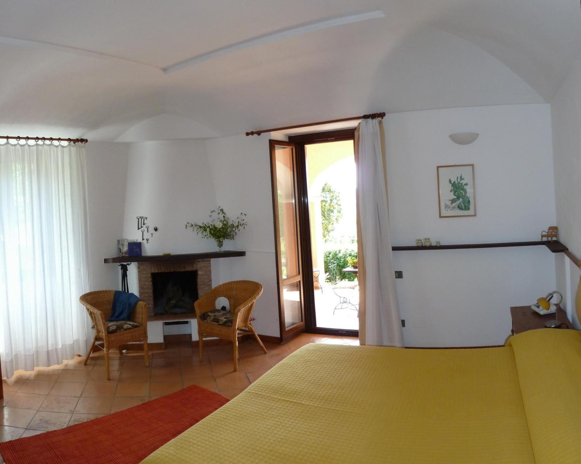 Agriturismo La Vecchia Quercia San Cipriano Picentino Habitación foto