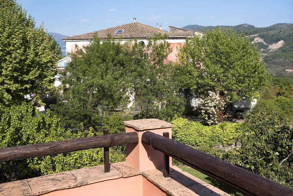 Agriturismo La Vecchia Quercia San Cipriano Picentino Exterior foto